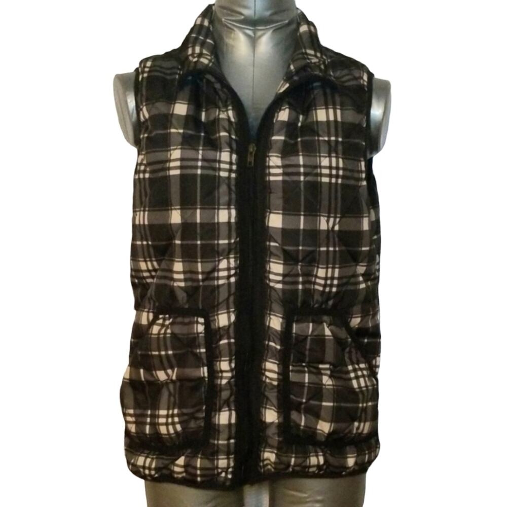 Fresh Plaid Puffer Vest Black Size Medium Zip Up